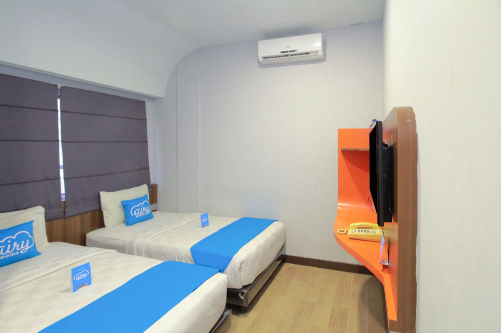 J Hotel Medan Exterior foto
